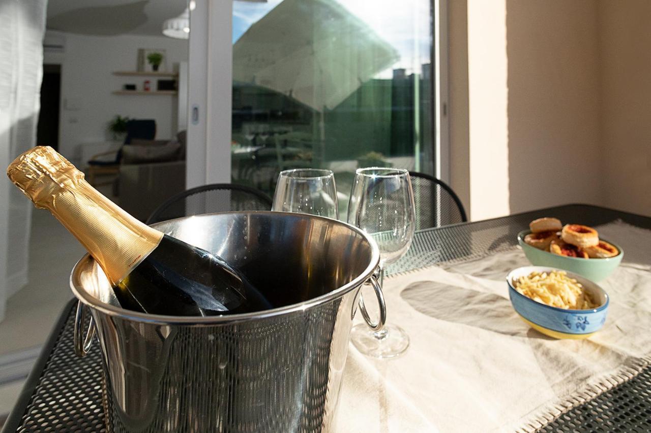 Apartment Brezza Di Lago - Regarda Travel Lazise Exteriér fotografie