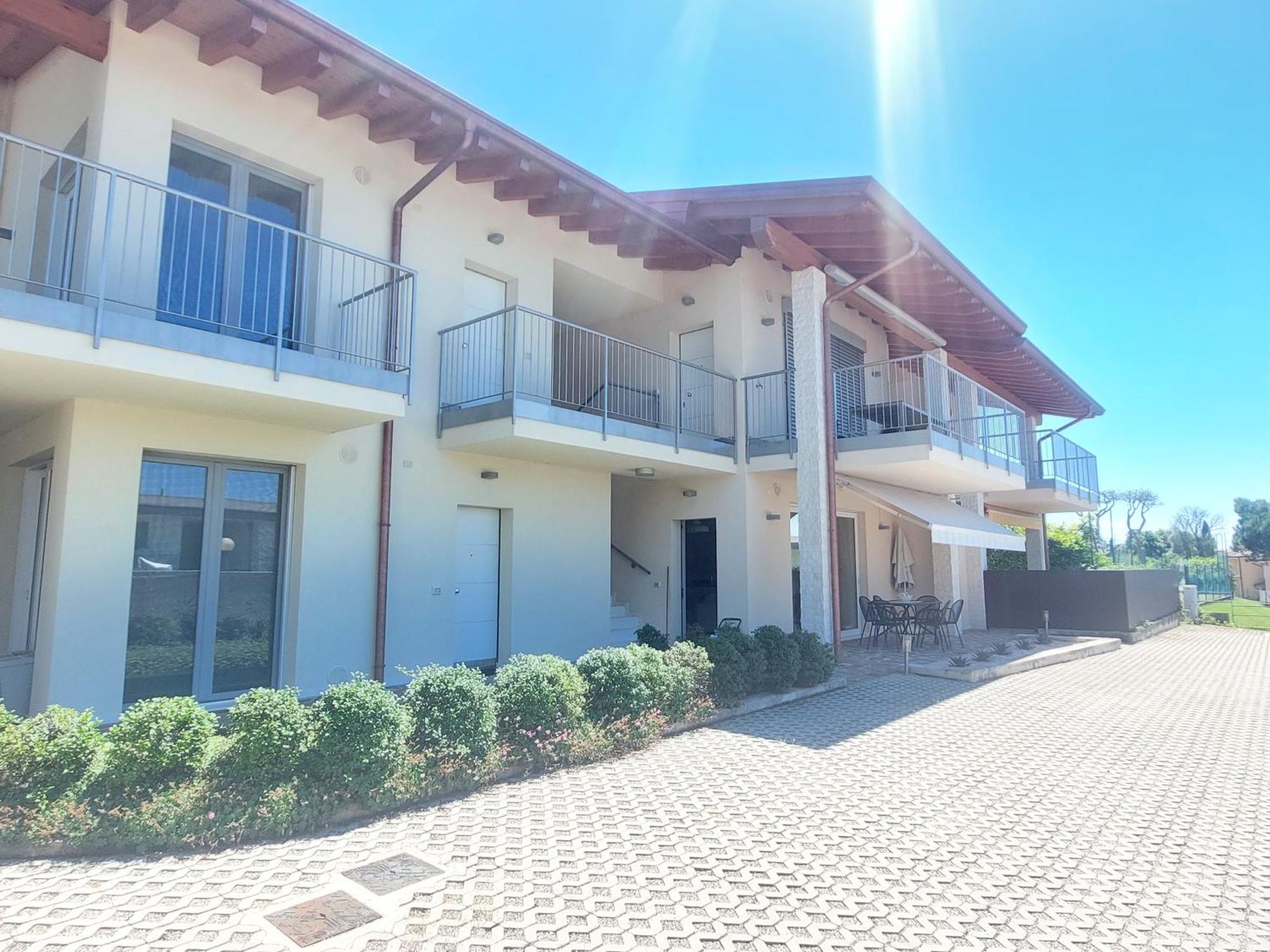 Apartment Brezza Di Lago - Regarda Travel Lazise Exteriér fotografie